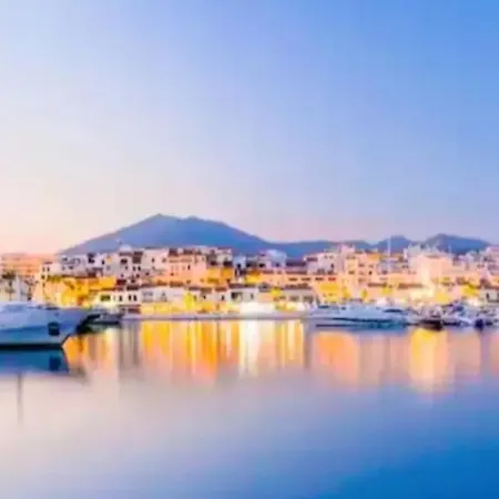Junto A La Playa Wifi Parking Apartment Marbella