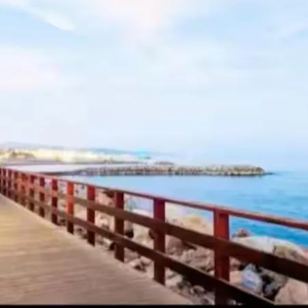 Junto A La Playa Wifi Parking Apartment *